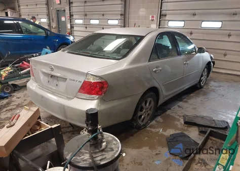 2005 Toyota Camry Xle from USA, damaged, VIN 4T1BE32KX5U502729